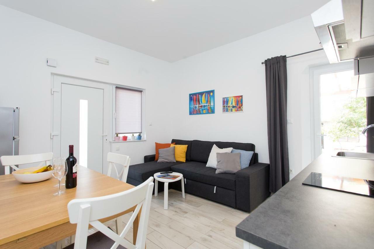 Apartments Pinery Makarska Buitenkant foto
